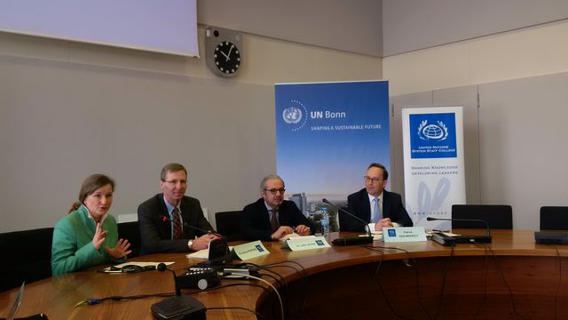 v.l.n.r. Dr. Alice Fiser (UN Bonn), Dr. Simon Koppers (BMZ), Dr. Jafar Javan (UNSSC), Patrick van Weerelt (UNSSC)