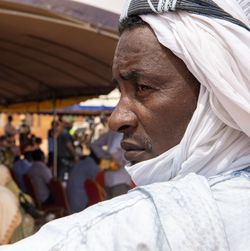 Flüchtlinge im Flüchtlingslager Ouallam im Norden Nigers. UN-Generalsekretär António Guterres besuchte das Lager während seiner Reise nach Niger im Mai 2022. Foto: UN Photo/Eskinder Debebe