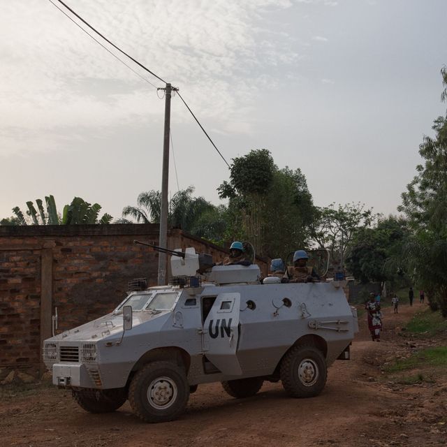 Ein gepanzertes Fahrzeug der MINUSCA in Bangui, Hauptstadt der Zentralafrikanischen Republik. 
