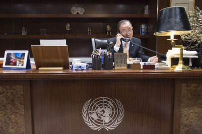 UN-Generalsekretär Ban Ki-moon telefoniert mit Trump nach dessen Wahl.